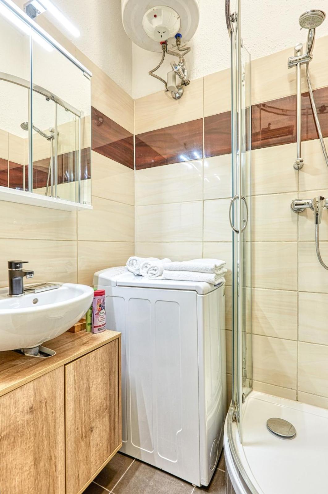 Lovely Airbnb Near Schoenbrunn Lejlighed Wien Eksteriør billede