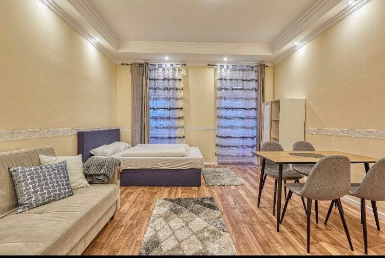 Lovely Airbnb Near Schoenbrunn Lejlighed Wien Eksteriør billede